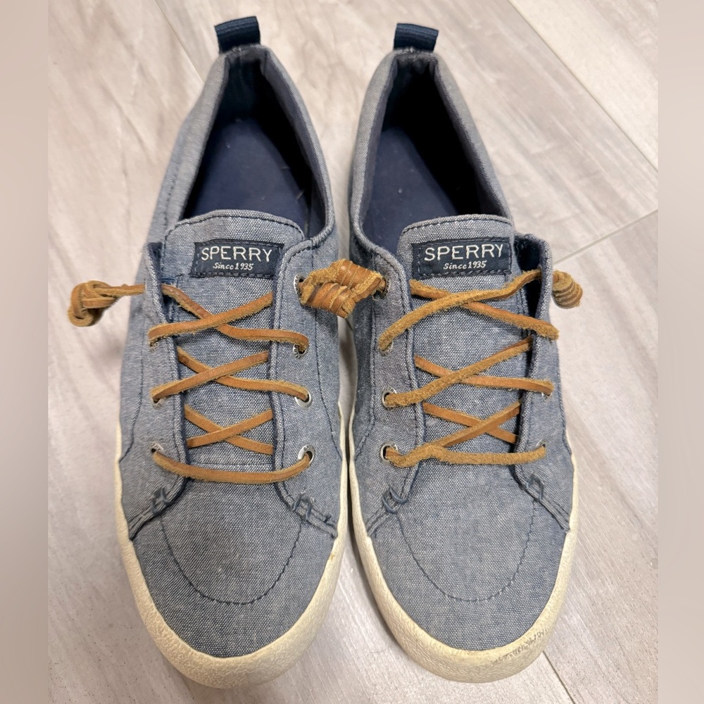 Women’s Sperry slip on boat shoe in blue.